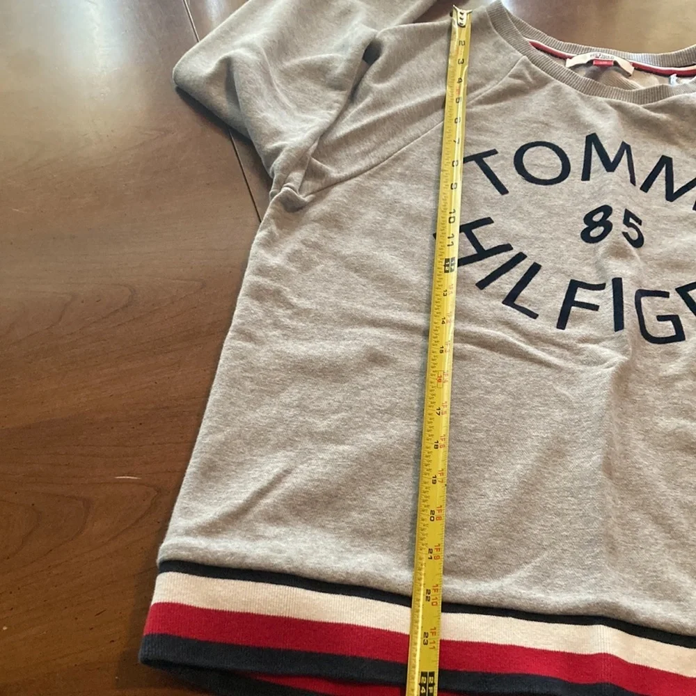 TOMMY HILFIGER Denim Sweatshirt - size womens Large - Picture 12 of 15